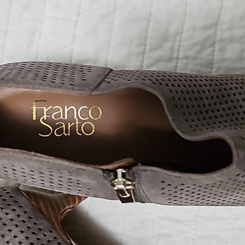 Nwt, Franco Sarto Booties,9.6 - Picture 2 of 7